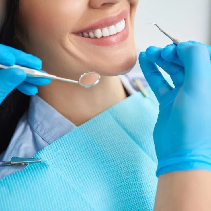 تفاوت لمینت و کامپوزیت | مقایسه کامل 2025